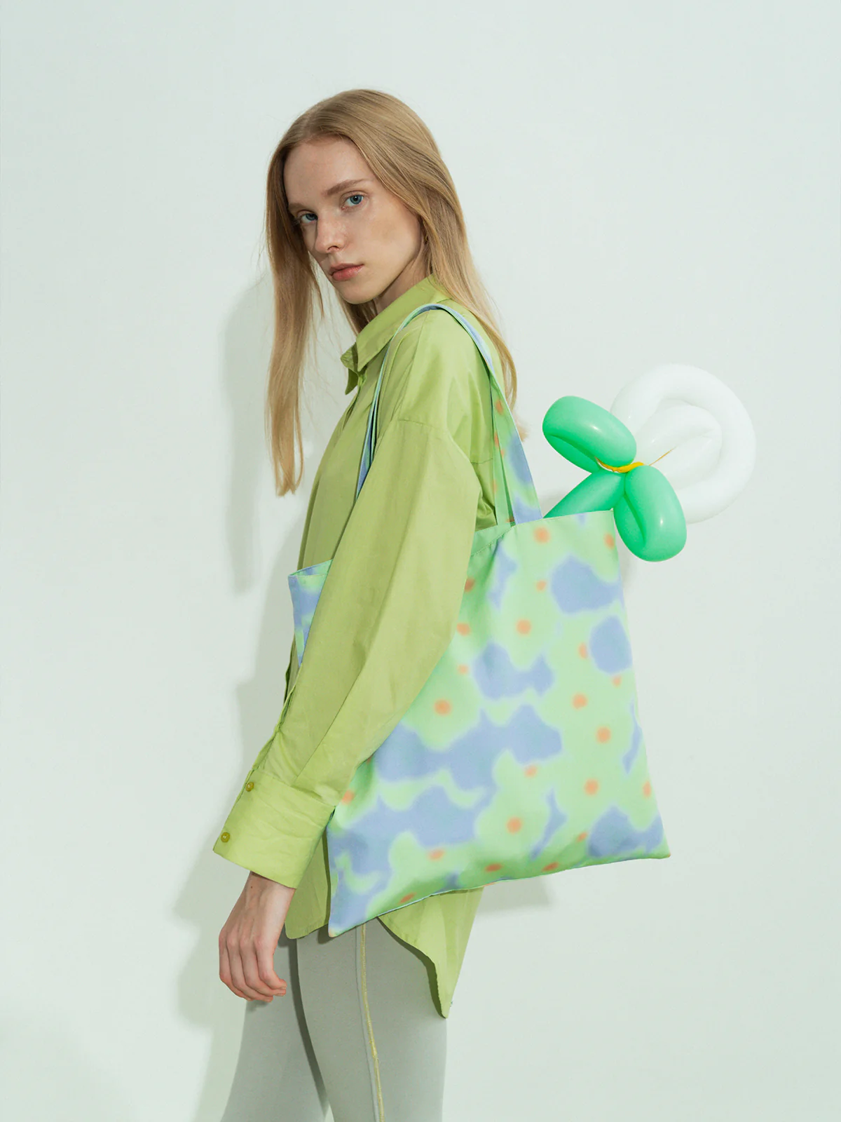 "Day Dream" Tote Bag - Aqua Green - Image 4