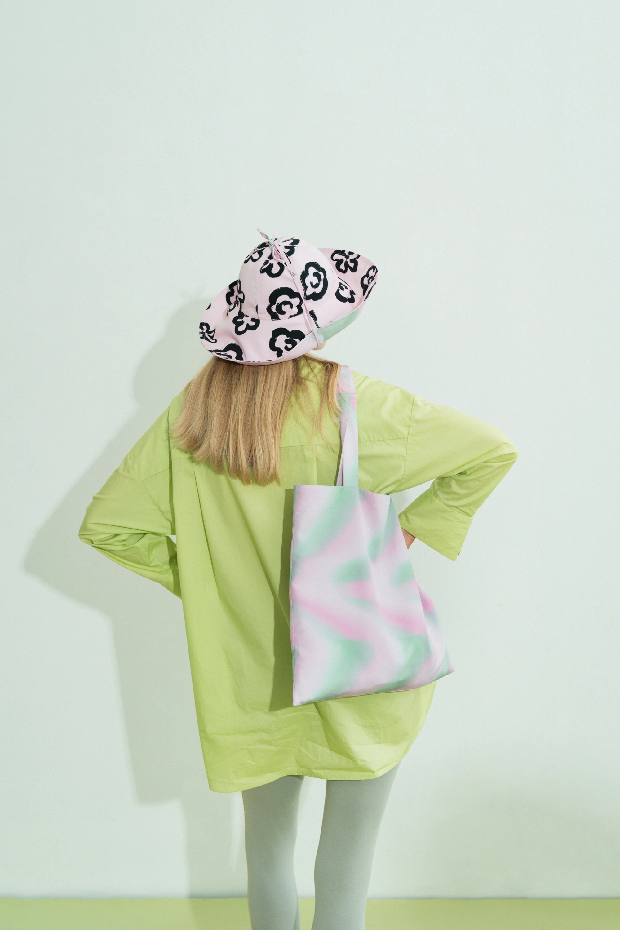"Day Dream" Tote Bag - Pink Waves - Image 3