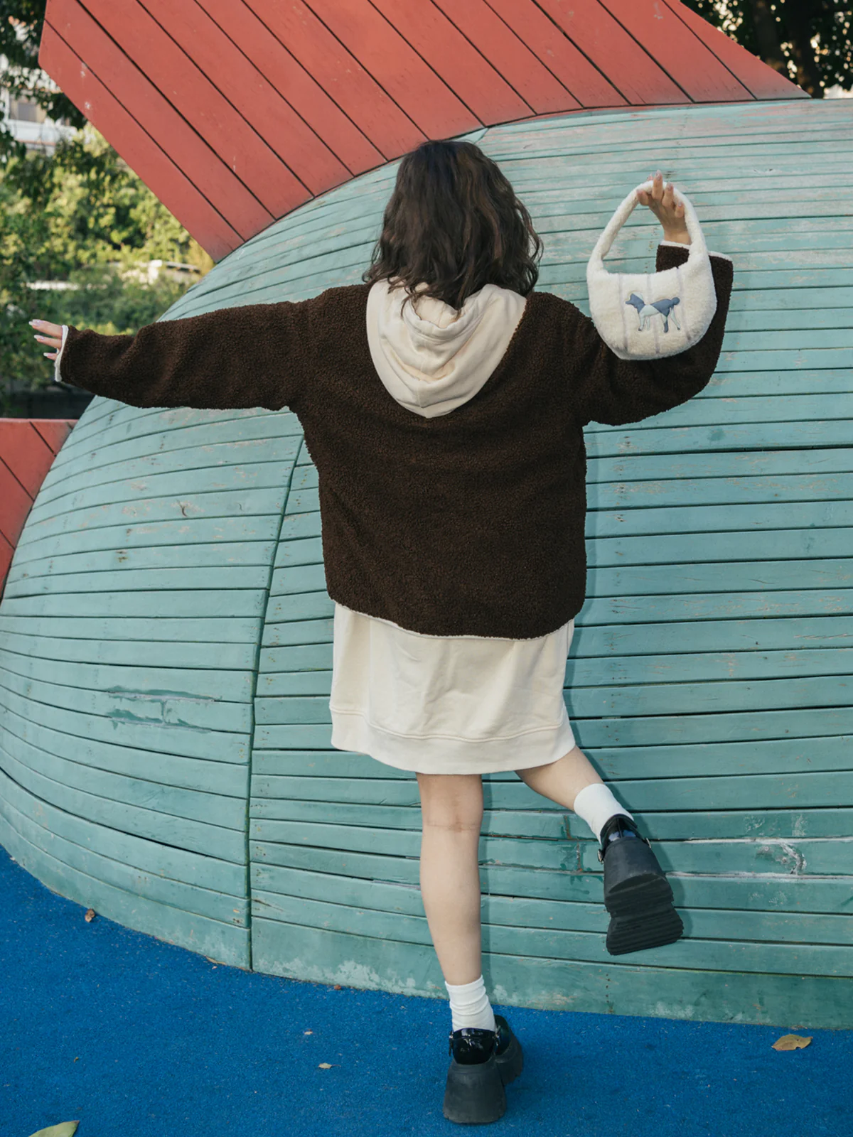 "Pan Pan" Half Moon Shearling Bag - White - Image 5