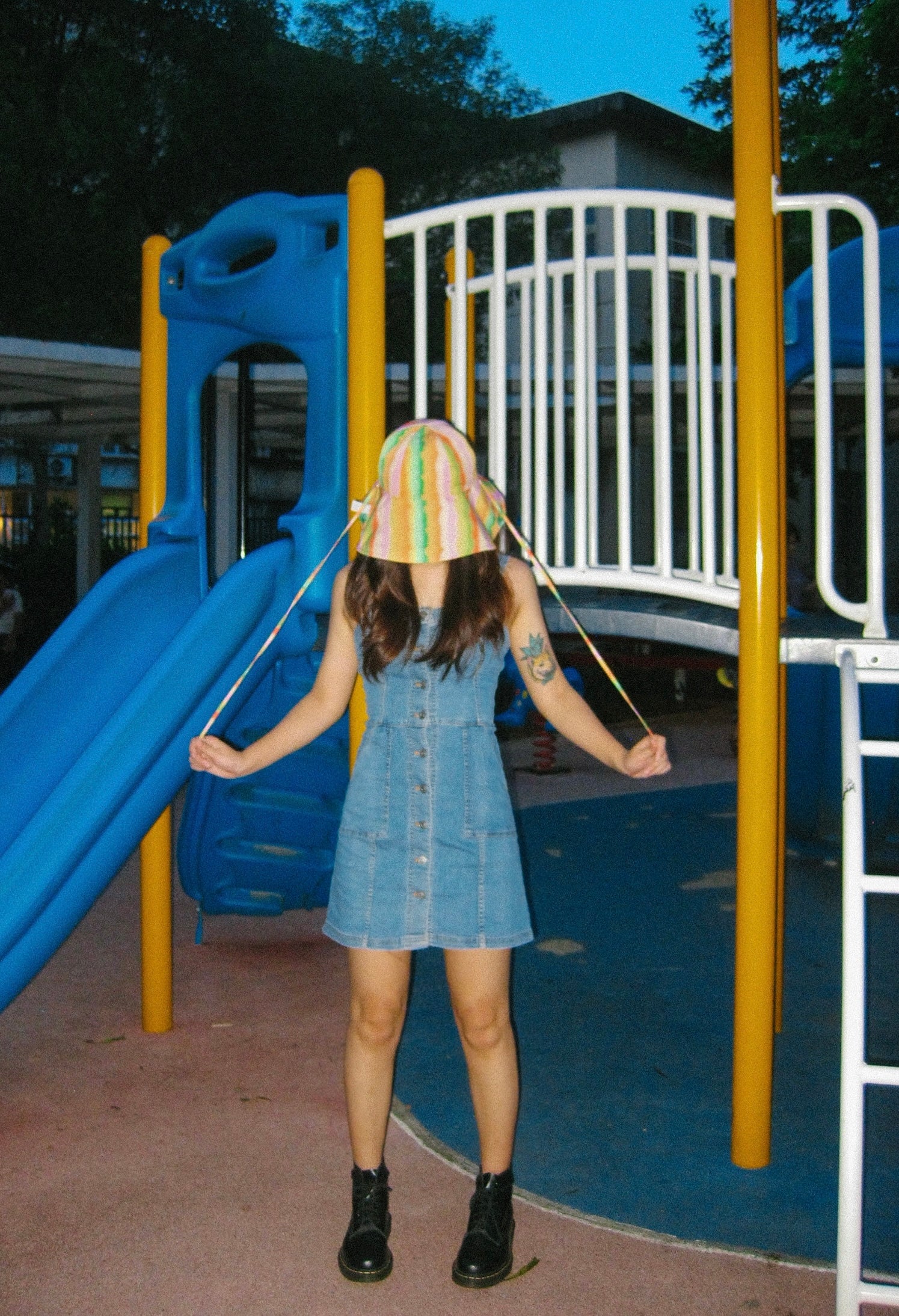 "Day Dream" Reversible Sun Hat - Rainbow - Image 4